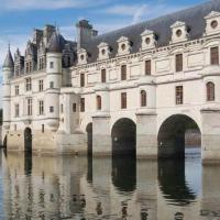 Париж - Мон сен Мишел - Замъци по Лоара - Лион - Торино - 2026