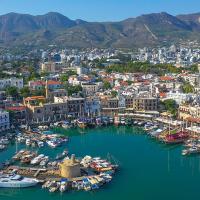 СЕВЕРЕН КИПЪР – МЕЖДУ ДВА СВЯТА СЕВЕРЕН КИПЪР – МЕЖДУ ДВА СВЯТА