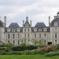 Париж - Мон сен Мишел - Замъци по Лоара - Лион - Торино - 2026